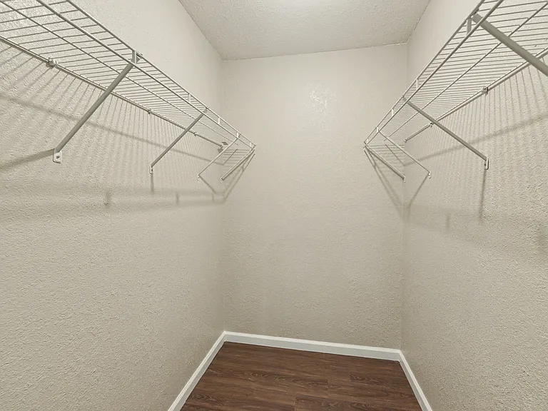 2140 E Crawford St #1 — Photo 5
