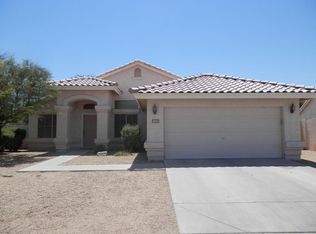 1873 W Goldfinch Way, Chandler, AZ 85286