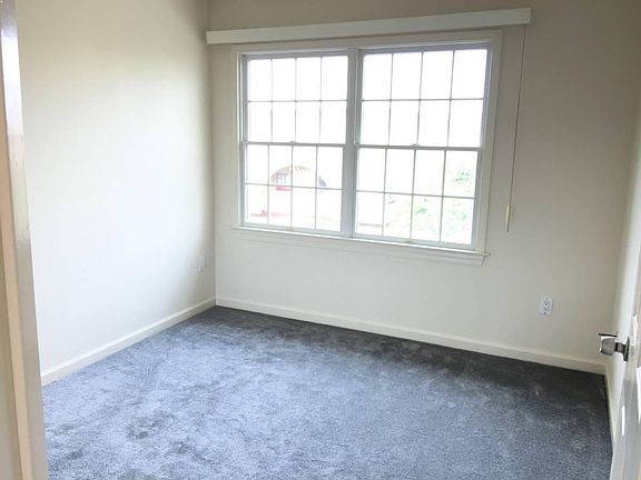 4th image of 18 Dorado Ter APT 18