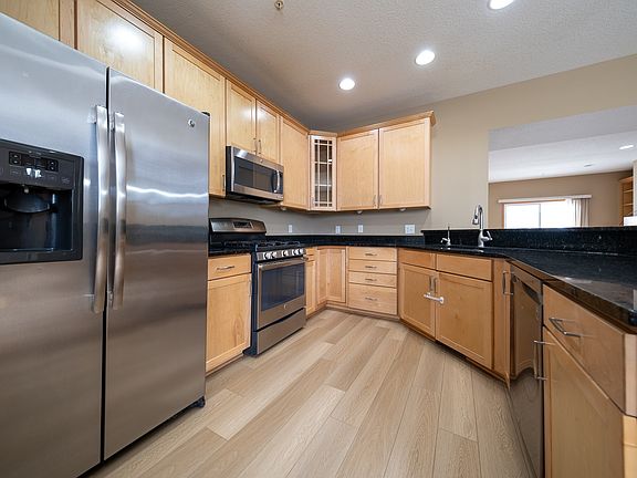 4th image of 9585 Madison Dr APT 2