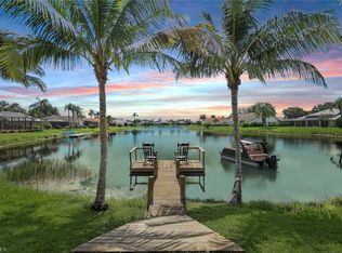 11201 Phoenix Way, Naples, FL 34119