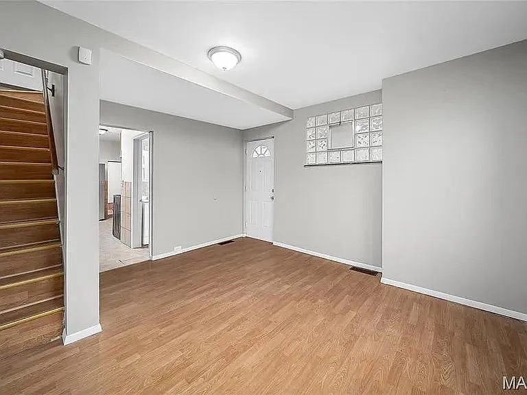 709 Dammert Ave — Photo 13