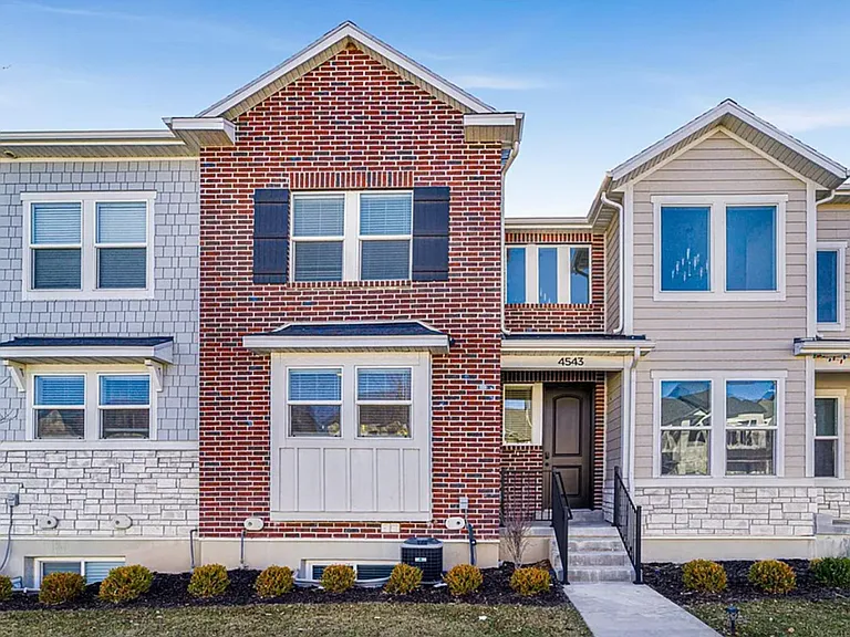 4543 W Watchmen Way S — Photo 1