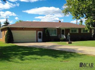 15221 Goutz Rd, Monroe, MI 48161