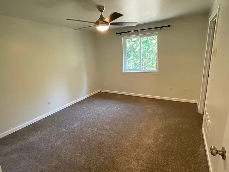 18026 E Clear Lake Blvd SE — Photo 18