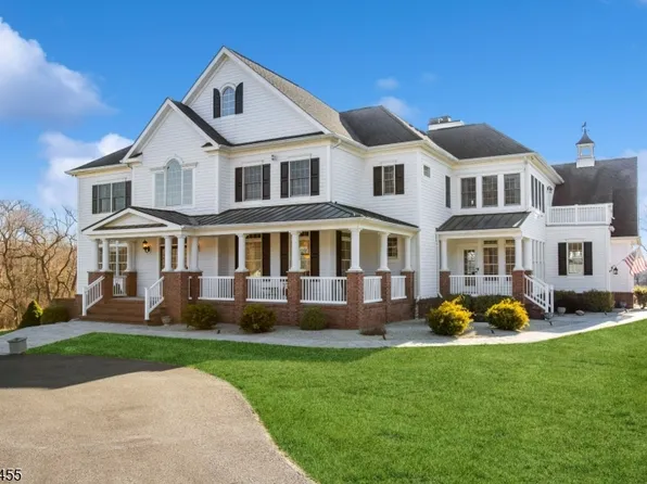 31 Chalfonte Dr, Clinton Twp., NJ 08833