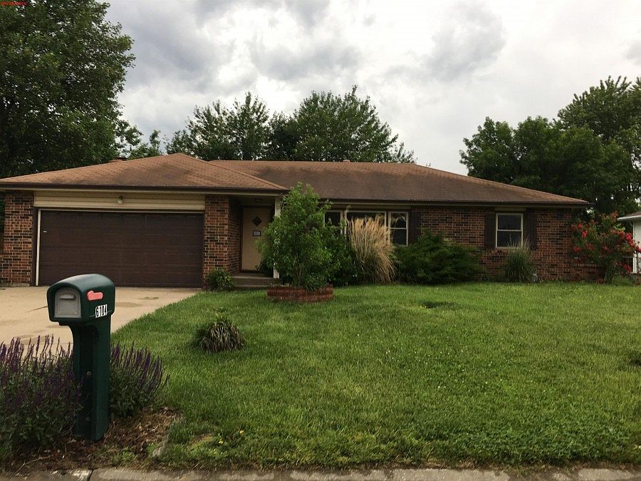1st image of 6104 Pinto Ln