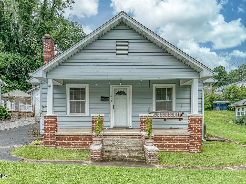 1st image of 320 Virgil Ave