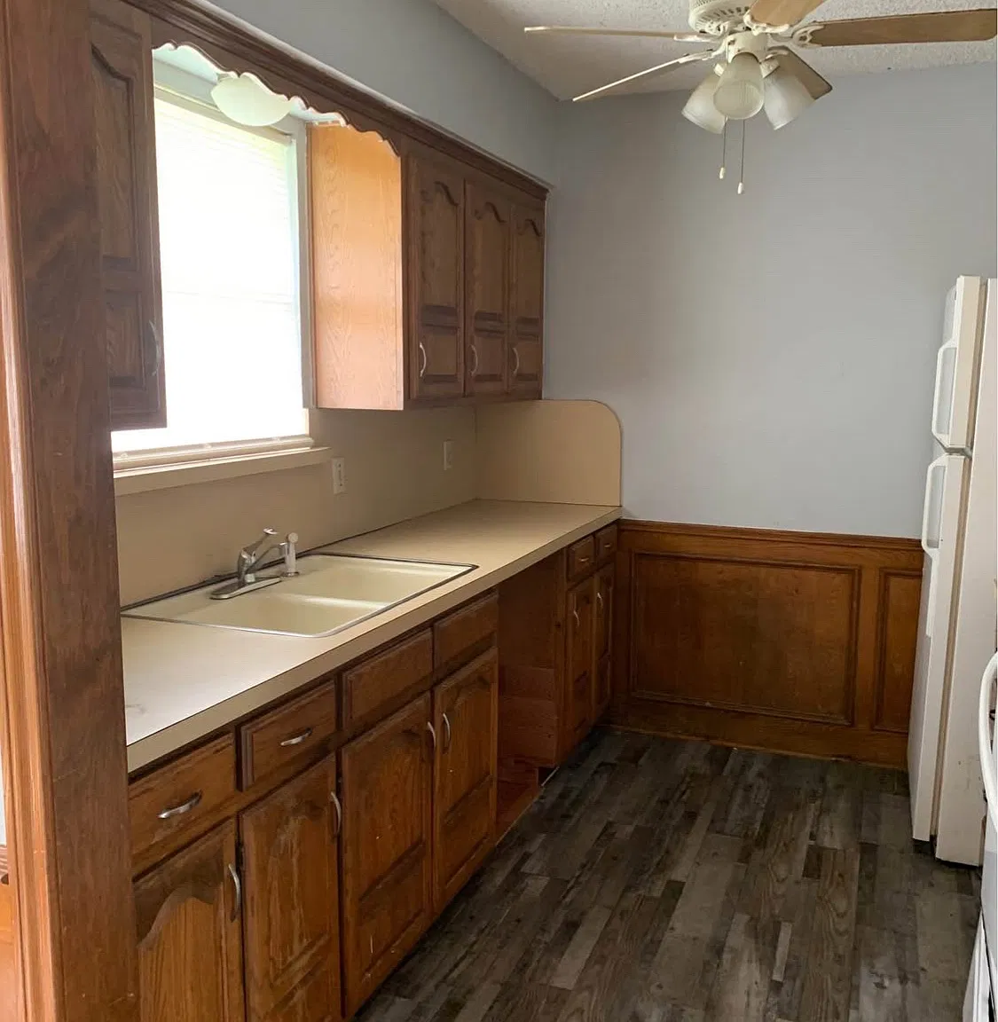 309 Creekside Dr — Photo 3