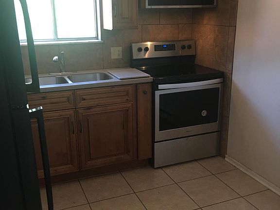 2nd image of 410 Themis St APT H
