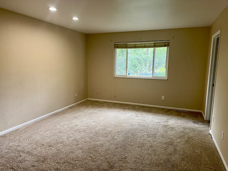 3750 E Kettle Ave — Photo 29