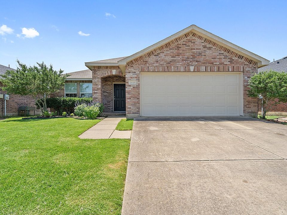 1st image of 4648 Prairie Crossing Dr