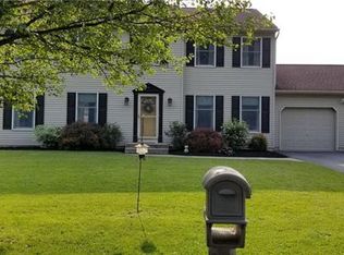 11 Central Ave, Nazareth, PA 18064