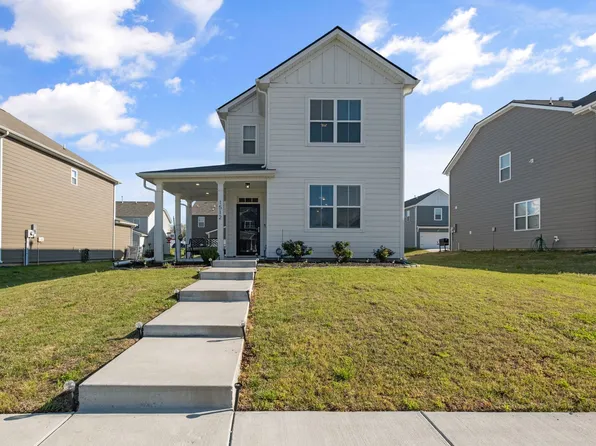 1512 Ashgrove Pl, Lebanon, TN 37087