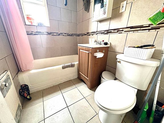 4th image of 55 Tonnelle Ave #603