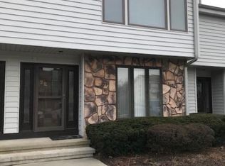 22 Cheyenne Rd, Lafayette, NJ 07848