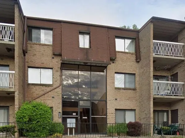 730 Kennedy Dr, Spring Valley, NY 10977