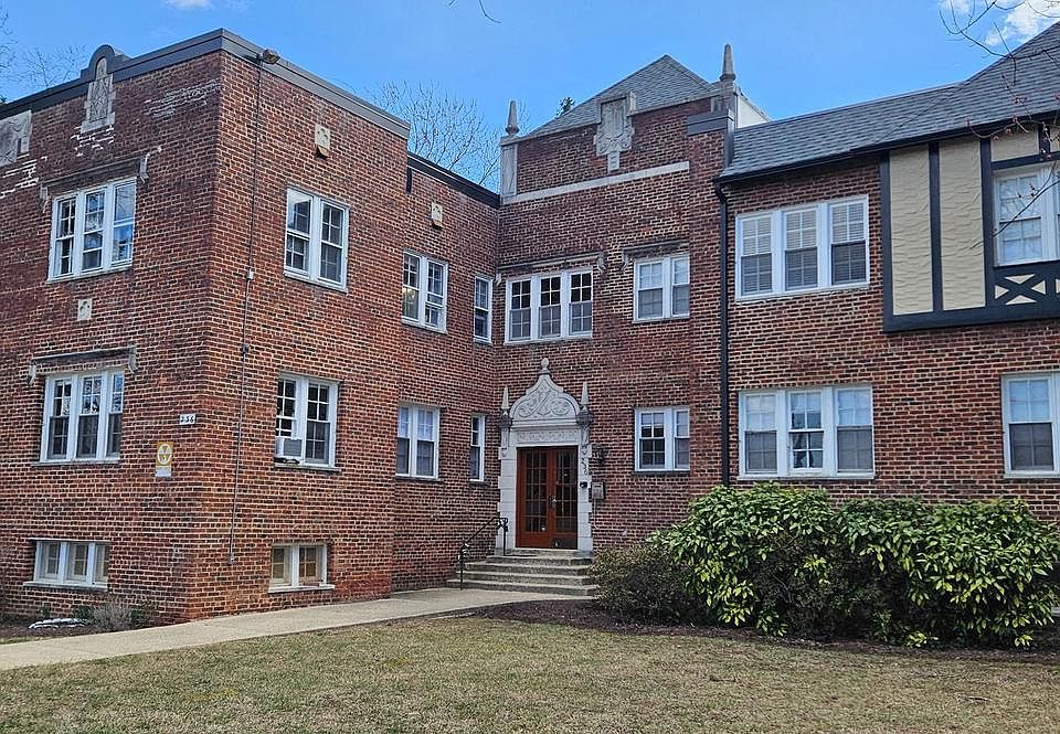 1st image of 236 Farragut St NW #H-203