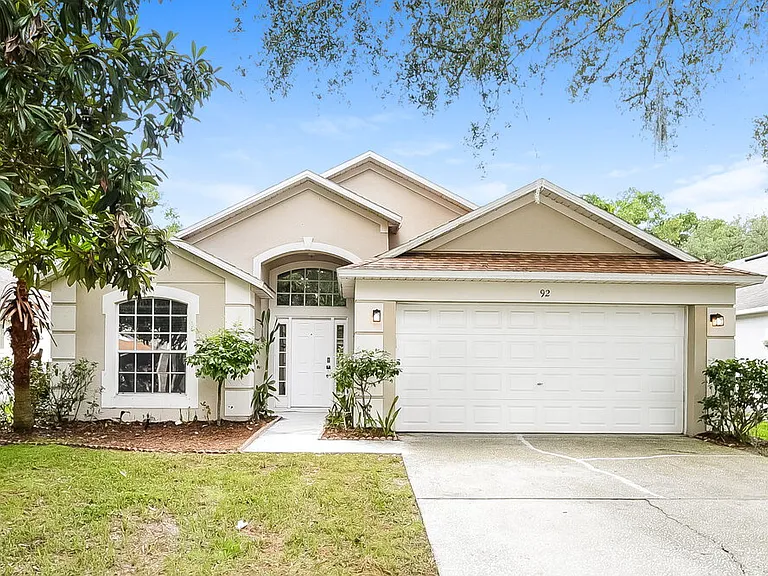 92 Pine Forest Pl — Photo 1