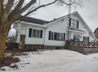 10303 Hagensville Rd, Posen, MI 49776
