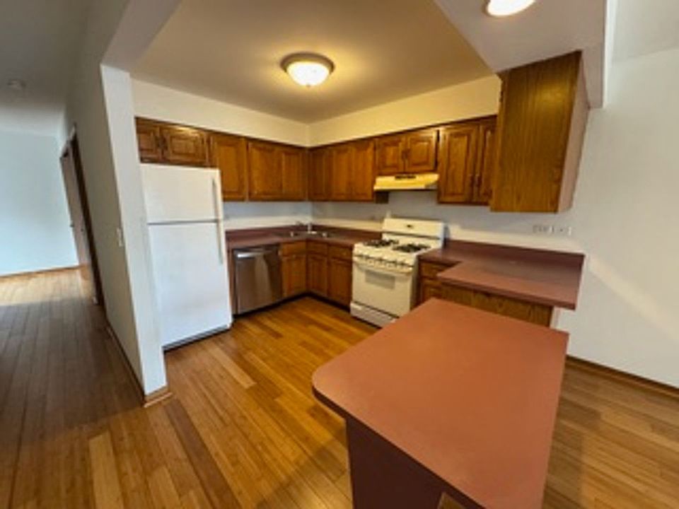 1st image of 7412 N Western Ave #3N