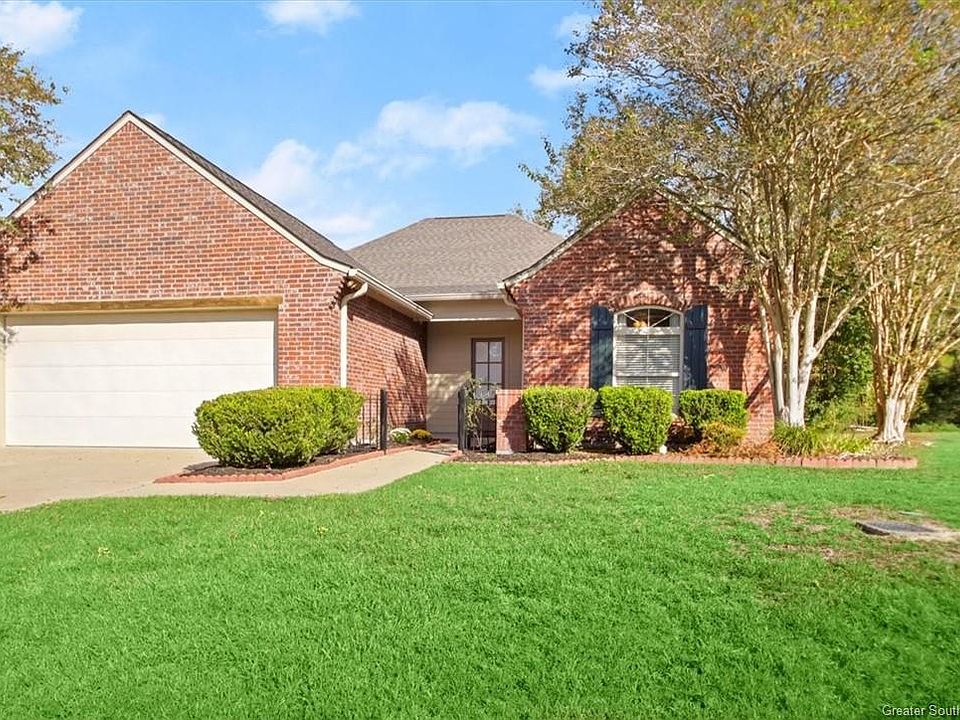 1st image of 4893 Muirfield Dr
