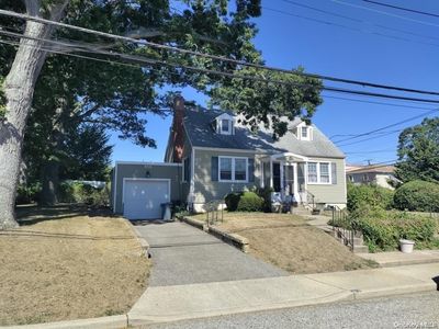 600 Clinton Street, Bellmore, NY, 11710