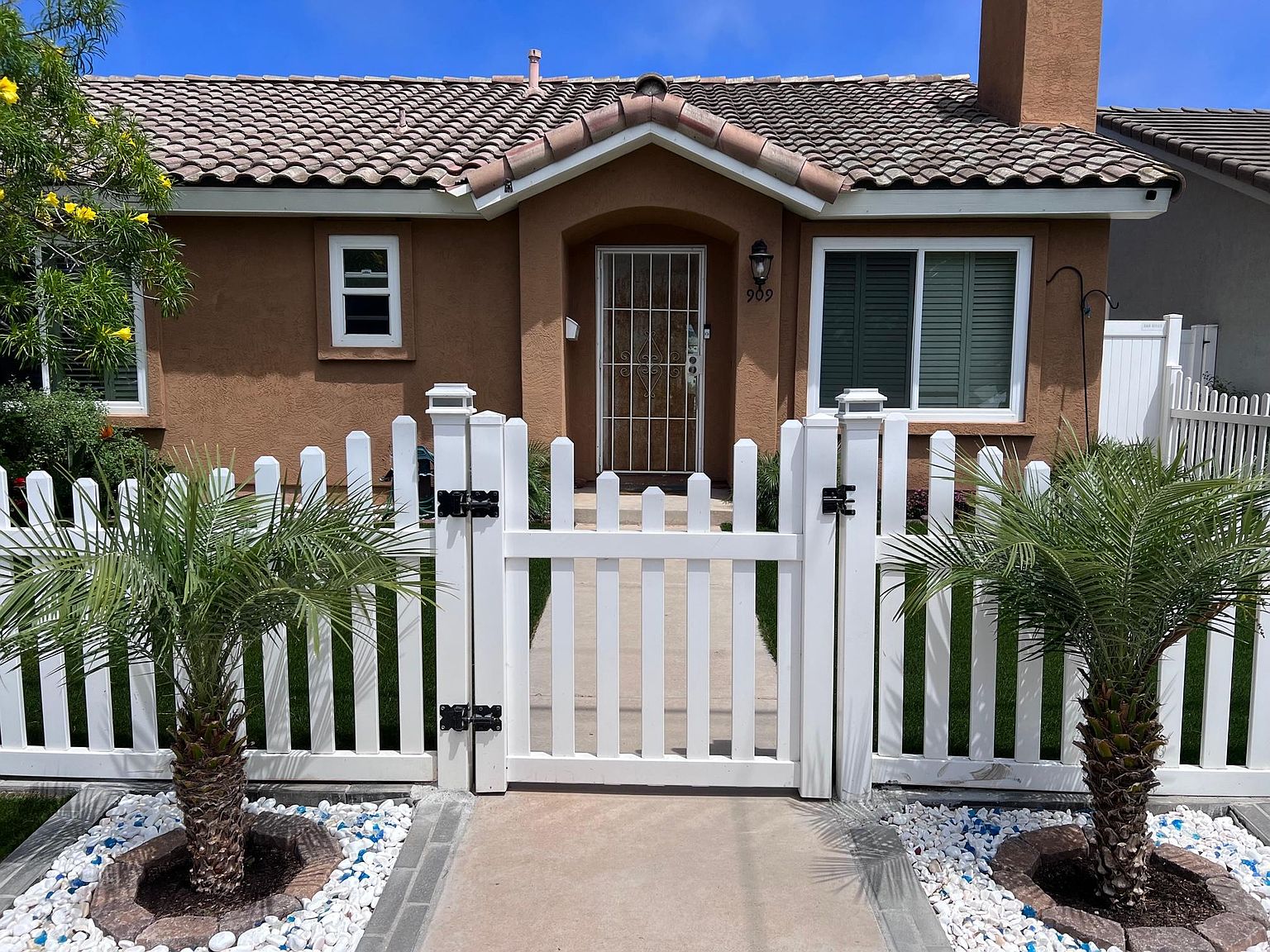 909 Connecticut St, Imperial Beach, CA 91932 Zillow