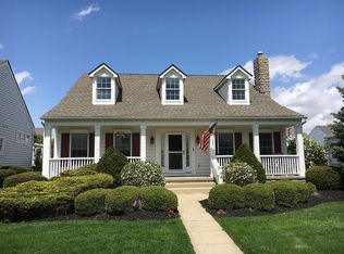 6928 New Albany Rd E, New Albany, OH 43054