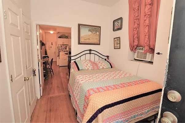 Rented by Corcoran | media 15