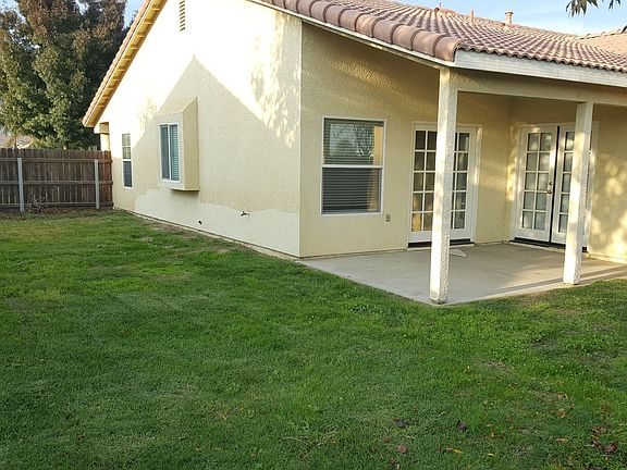 3rd image of 1611 Stinson Dr