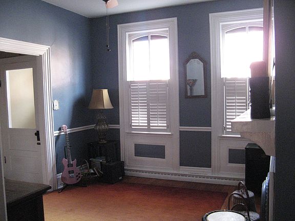 Front Room/Living Room
