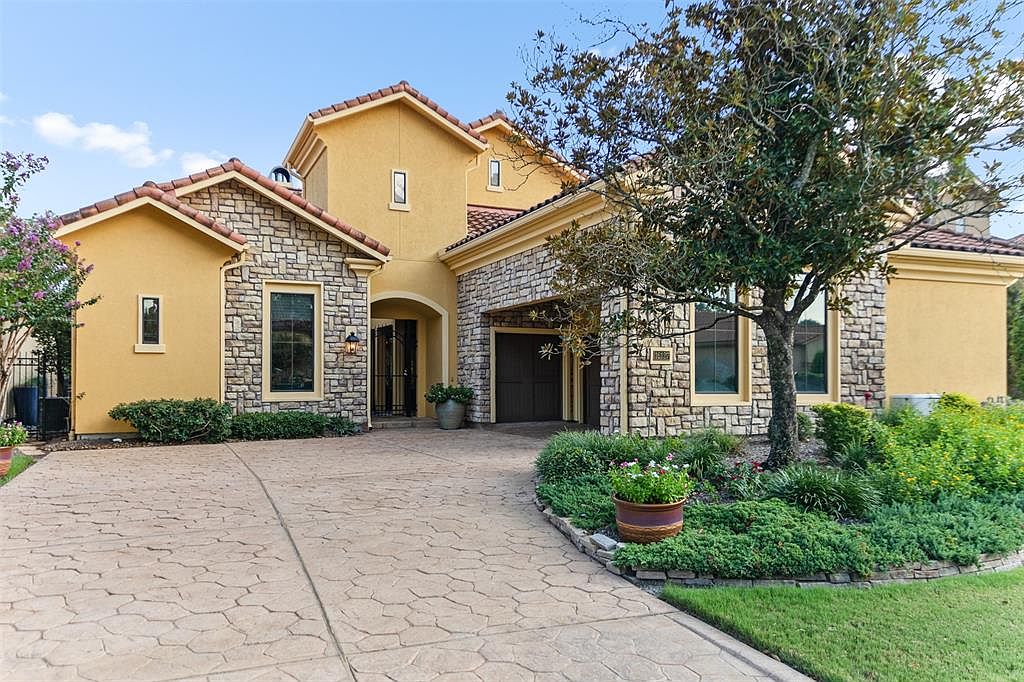 16127 Villa Fontana Way