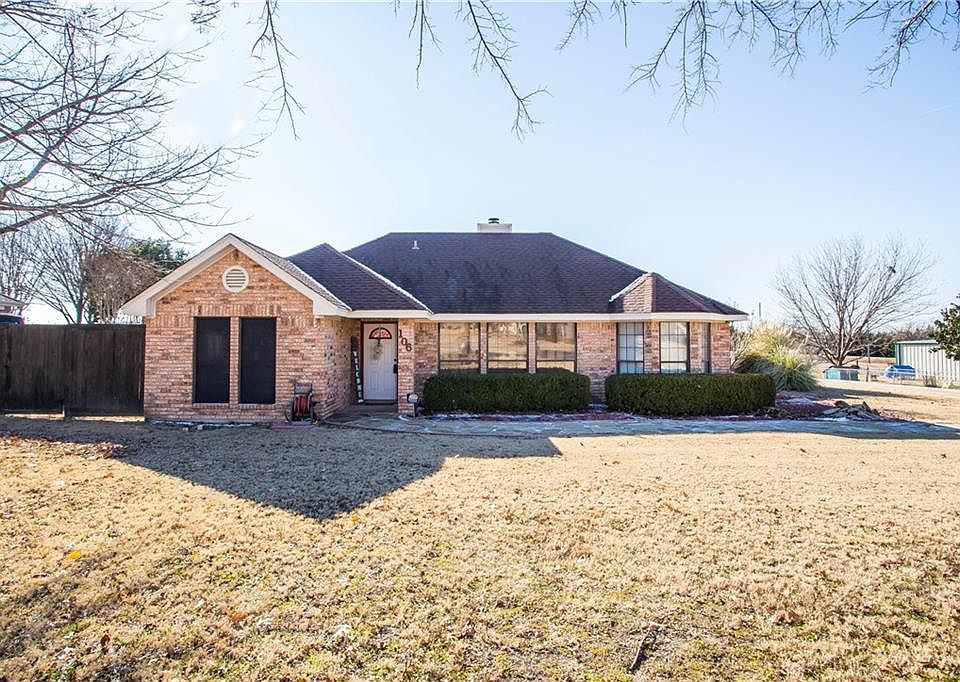 1st image of 106 Country View Ln