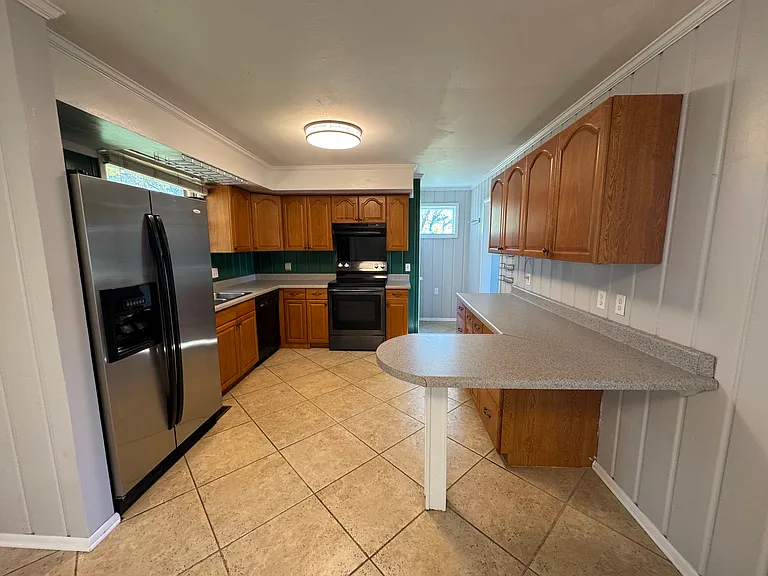 7000 Bonnafair Dr — Photo 6