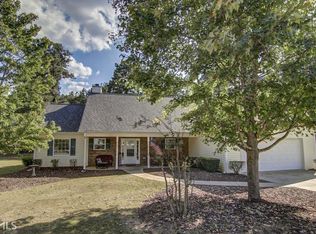 15 Loudoun Dr, Covington, GA 30014