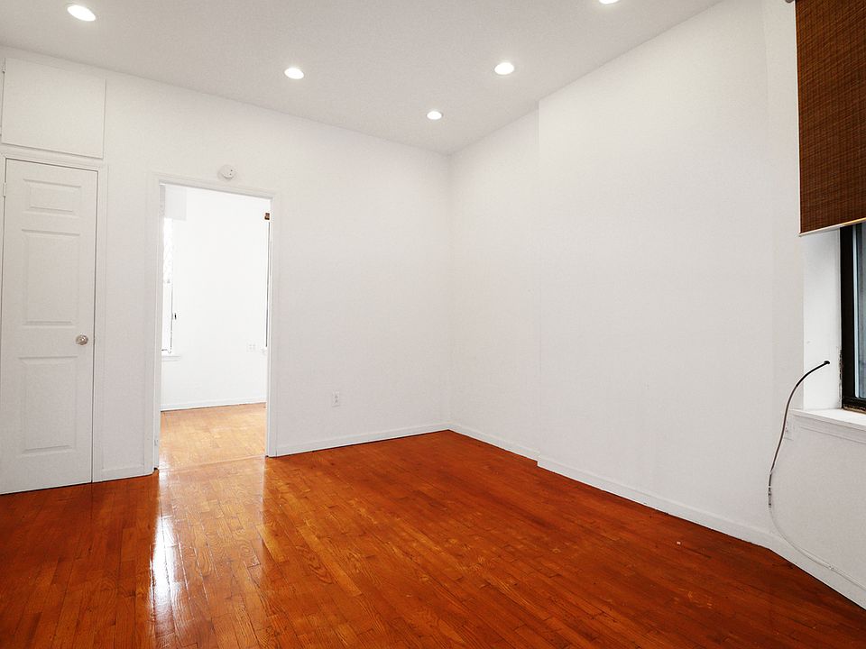 1st image of 214 E 10th St APT 15