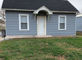 916 3rd St, La Salle, IL 61301