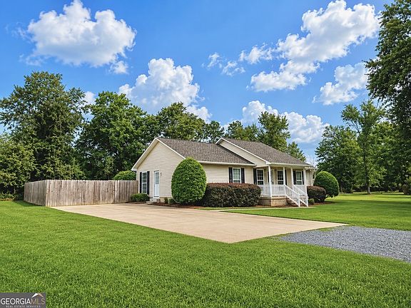 2nd image of 3172 State Highway 130 W
