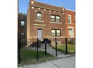 4236 S Champlain Ave APT 3, Chicago, IL 60653
