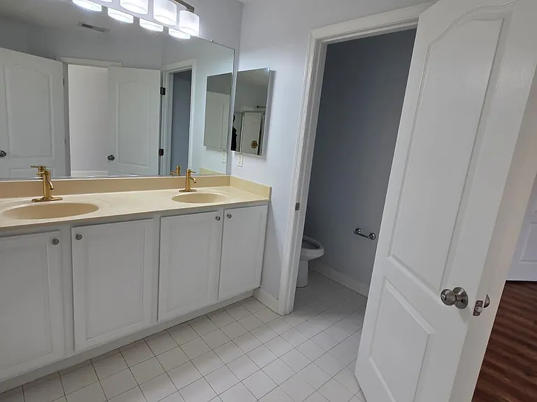 9127 Marlove Oaks Ln — Photo 28