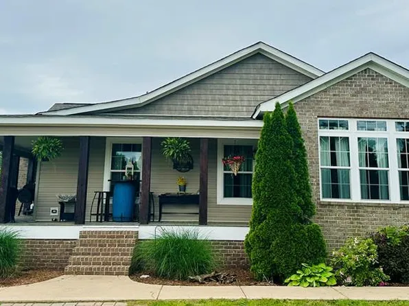 419 Swan Loop, Buchanan, TN 38222