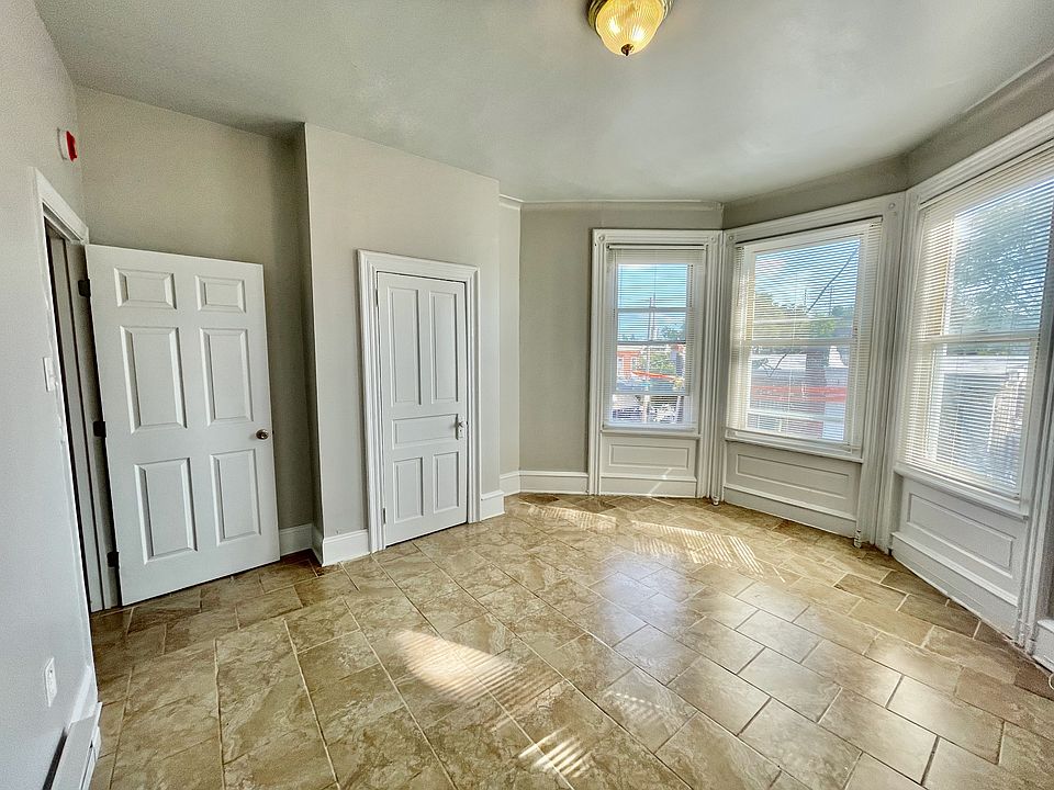 1st image of 1302 W Allegheny Ave #2R