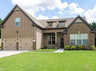 281 Huntleigh Chase Dr, Dallas, GA 30132