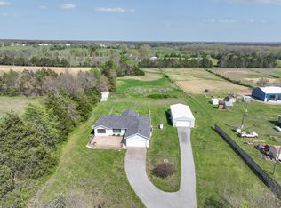 724 Santa Fe Rd, Rogersville, MO 65742