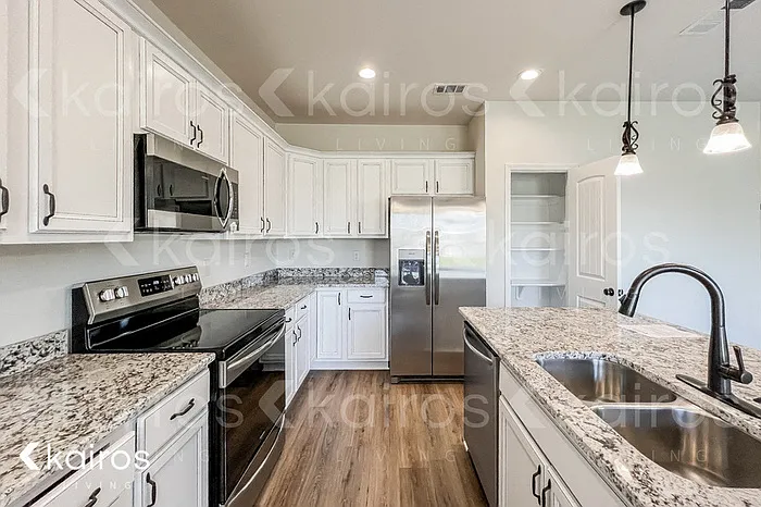 21150 Chardonnay Dr — Photo 5