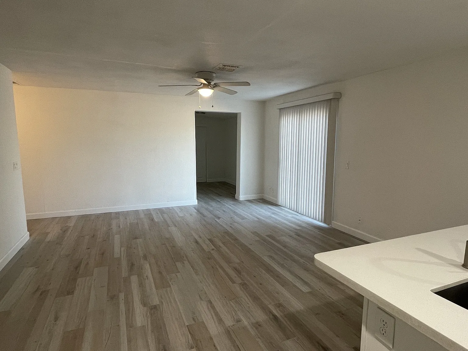 824 W Romo Jones St - . — Photo 3