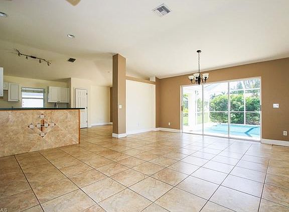 4th image of 2620 Cape Coral Pkwy W