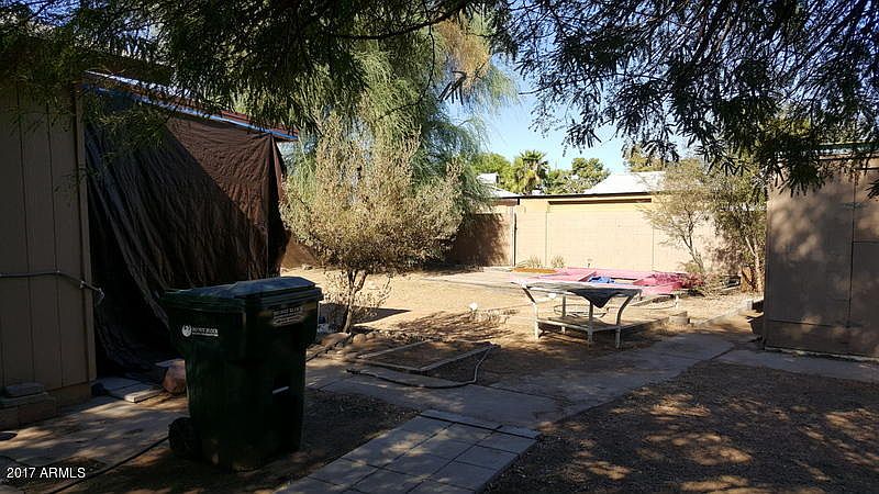 2nd image of 4422 E Bowker St