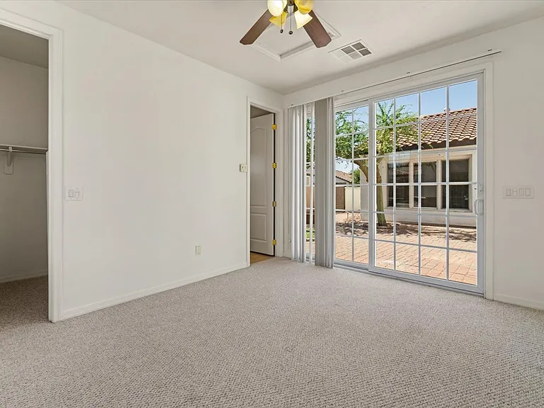 2435 E Desert Broom Pl — Photo 34